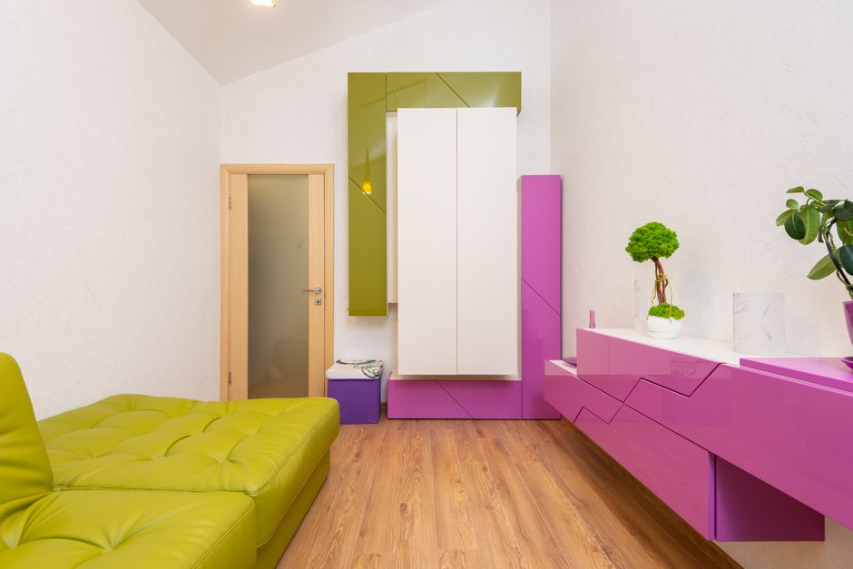 Uitklapbare eetruimte in modern appartement. Uitklapbare eetruimte in modern appartement.